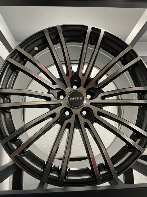 Felgi aluminiowe 10x20 cali 5x112 ET50 66.6