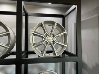 Felgi aluminiowe 6x15 4x108 ET48 63.4