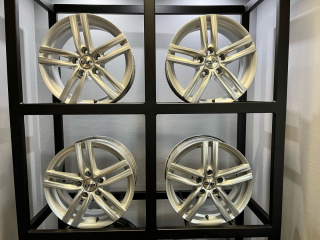 Felgi aluminiowe 6.5x16 cali 5x112 ET41 57.1
