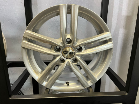 Felgi aluminiowe 6.5x16 cali 5x112 ET41 57.1 Felgi aluminiowe 6.5x16 cali 5x112 ET41 57.1