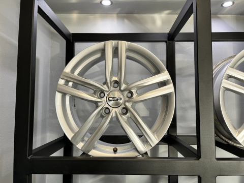Felgi aluminiowe 6.5x16 cali 5x112 ET41 CSP Felgi aluminiowe 6.5x16 cali 5x112 ET41 CSP