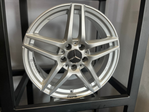 Felgi aluminiowe 6.5x17 cali 5x112 ET44 66.6 Felgi aluminiowe 6.5x17 cali 5x112 ET44 66.6