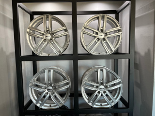 Felgi aluminiowe 7x17 5x112 ET40 57.1 ATS Antares