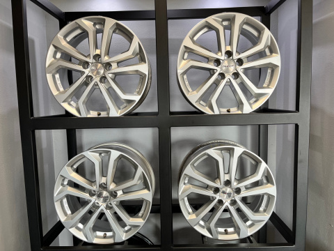 Felgi aluminiowe 7x17 cali 5x108 ET42 Felgi aluminiowe 7x17 cali 5x108 ET42