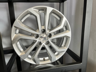 Felgi aluminiowe 7x17 cali 5x108 ET42