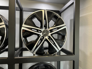 Felgi aluminiowe 7x17 cali 5x112 ET48.5 Mercedes OE