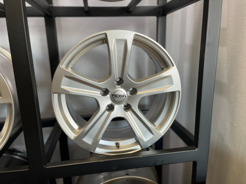 Felgi aluminiowe 7.5x17 cali 5x112 ET43 66.6 Felgi aluminiowe 7.5x17 cali 5x112 ET43 66.6