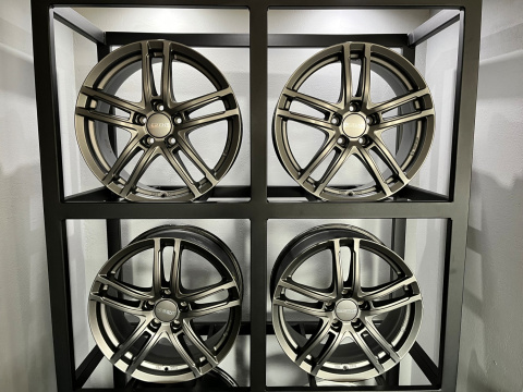 Felgi aluminiowe 7.5x18 cali 5x112 ET49 Dezent Felgi aluminiowe 7.5x18 cali 5x112 ET49 Dezent