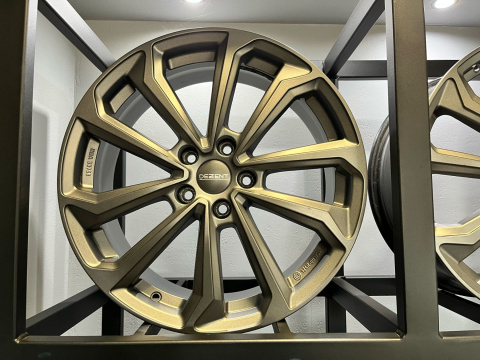 Felgi aluminiowe 7.5x19 cali 5x114.3 ET54.5 Dezent Felgi aluminiowe 7.5x19 cali 5x114.3 ET54.5 Dezent
