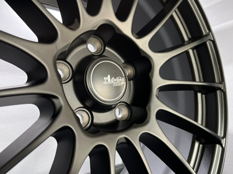 Felgi aluminiowe 8x19 cali 5x114.3 ET45 Advanti Felgi aluminiowe 8x19 cali 5x114.3 ET45 Advanti