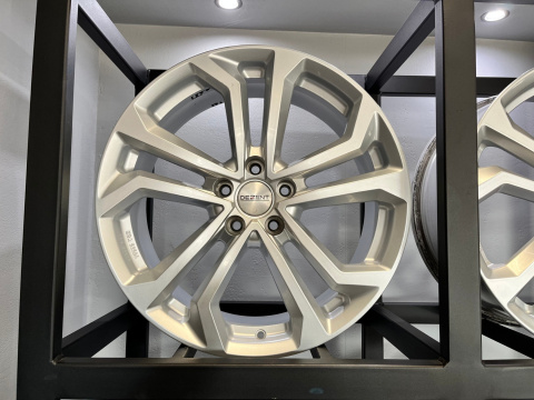 Felgi aluminiowe 8x19 cali 5x114.3 ET37 Dezent Felgi aluminiowe 8x19 cali 5x114.3 ET37 Dezent