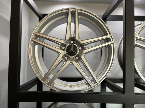 Felgi aluminiowe 8.5x17 5x112 ET56 66.6 Felgi aluminiowe 8.5x17 5x112 ET56 66.6