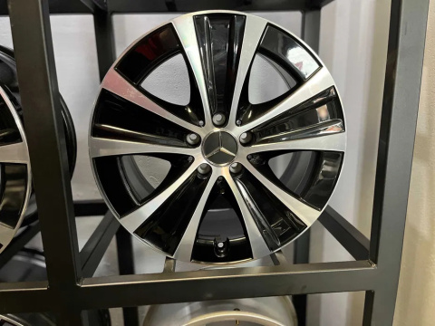 Felgi aluminiowe 9x18 cali 5x112 ET52.5 Mercedes OE Felgi aluminiowe 9x18 cali 5x112 ET52.5 Mercedes OE