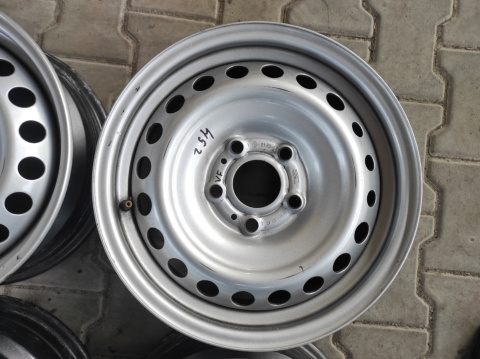 Felgi stalowe 6x15 cali 5x114.3 ET40 Renault Express OE