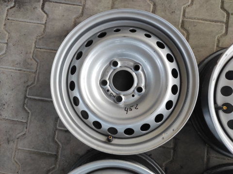 Felgi stalowe 6x15 cali 5x114.3 ET40 Renault Express OE
