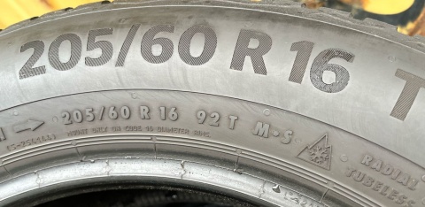 Opony zimowe 2x 205/60 R16 Continental WinterContact TS870 Opony zimowe 2x 205/60 R16 Continental WinterContact TS870
