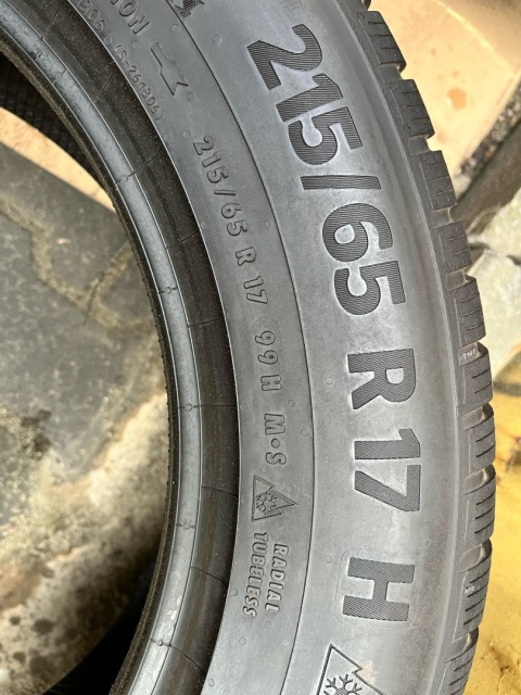Opony zimowe 2x 215/65 R17 Continental WinterContact TS870P Opony zimowe 2x 215/65 R17 Continental WinterContact TS870P