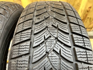 Opony zimowe 2x 215/65 R17 Goodyear UltraGrip Performance