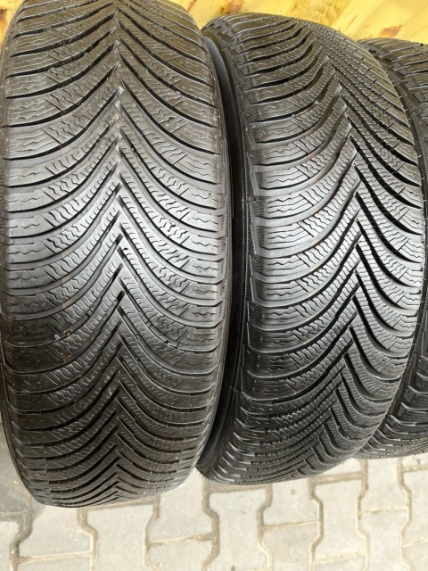 Opony zimowe 4x 215/65 R17 Michelin Alpin 5 Opony zimowe 4x 215/65 R17 Michelin Alpin 5