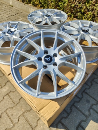 Felgi aluminiowe 18 cali 5x112 IT Wheels Kira