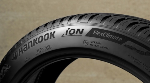 Opony całoroczne 235/55 R19 Hankook iON Flexclimate